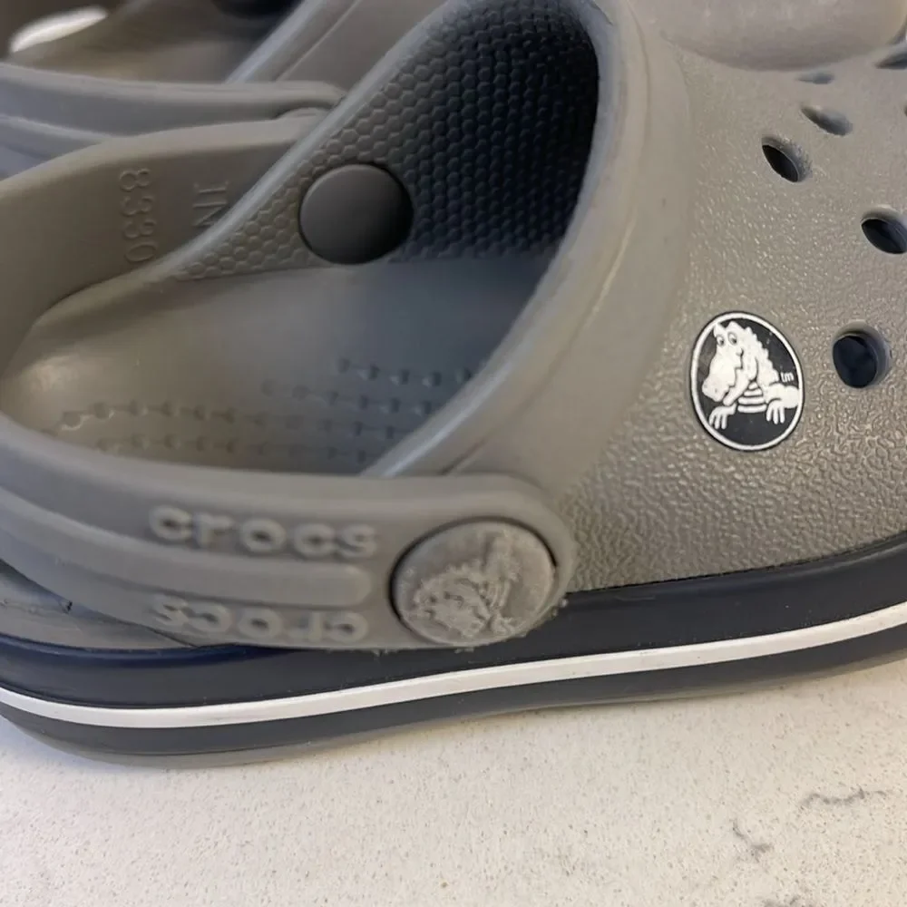 Crocs Unisex Kids Crocband Clog Size 4 Grey & Navy Blue